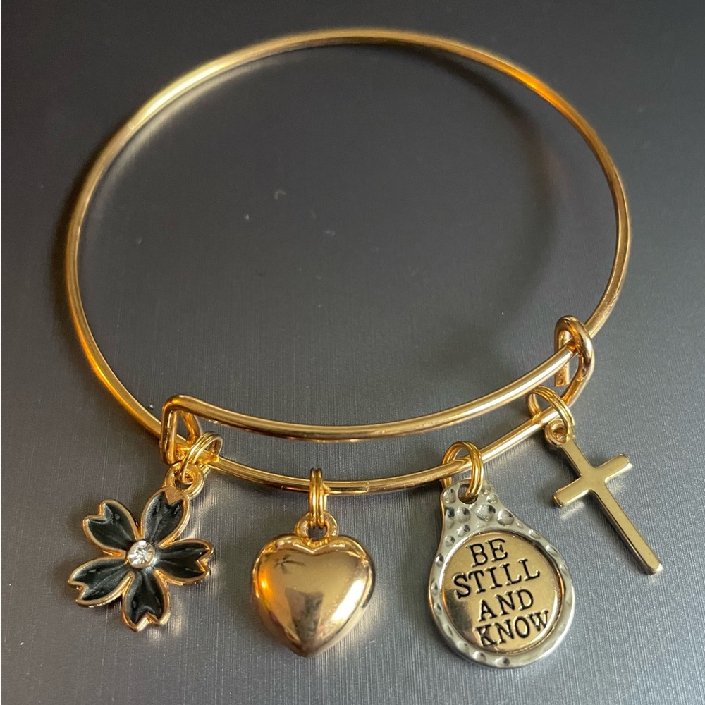 “Be Still and Know”🙏🏽 Bangle in Gold-tone